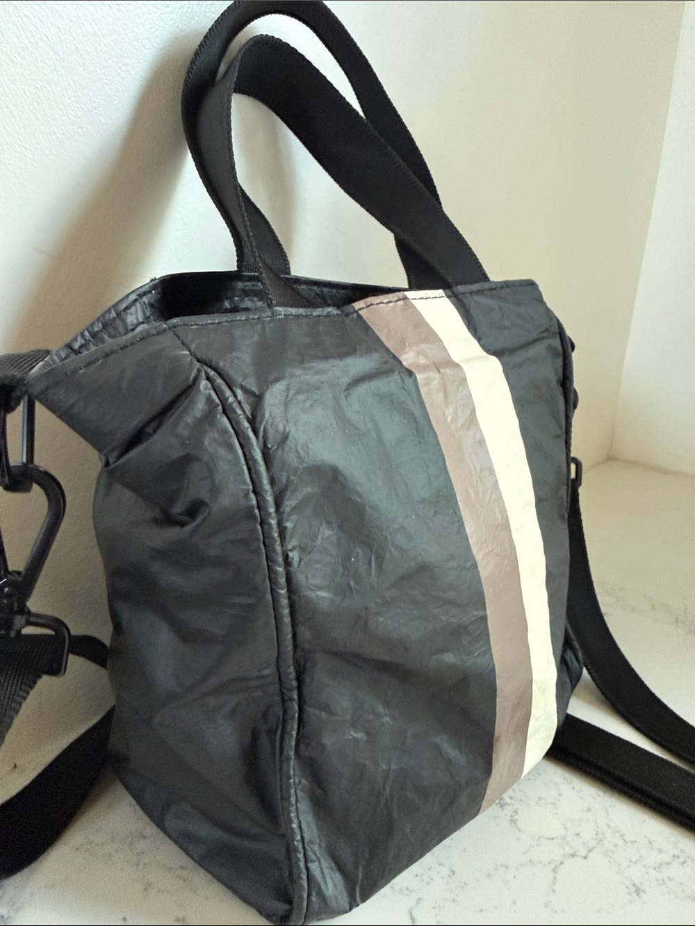 ALOHA Collection Le Voyageur crossbody bag Caffe On Black Color - Picture 7 of 14